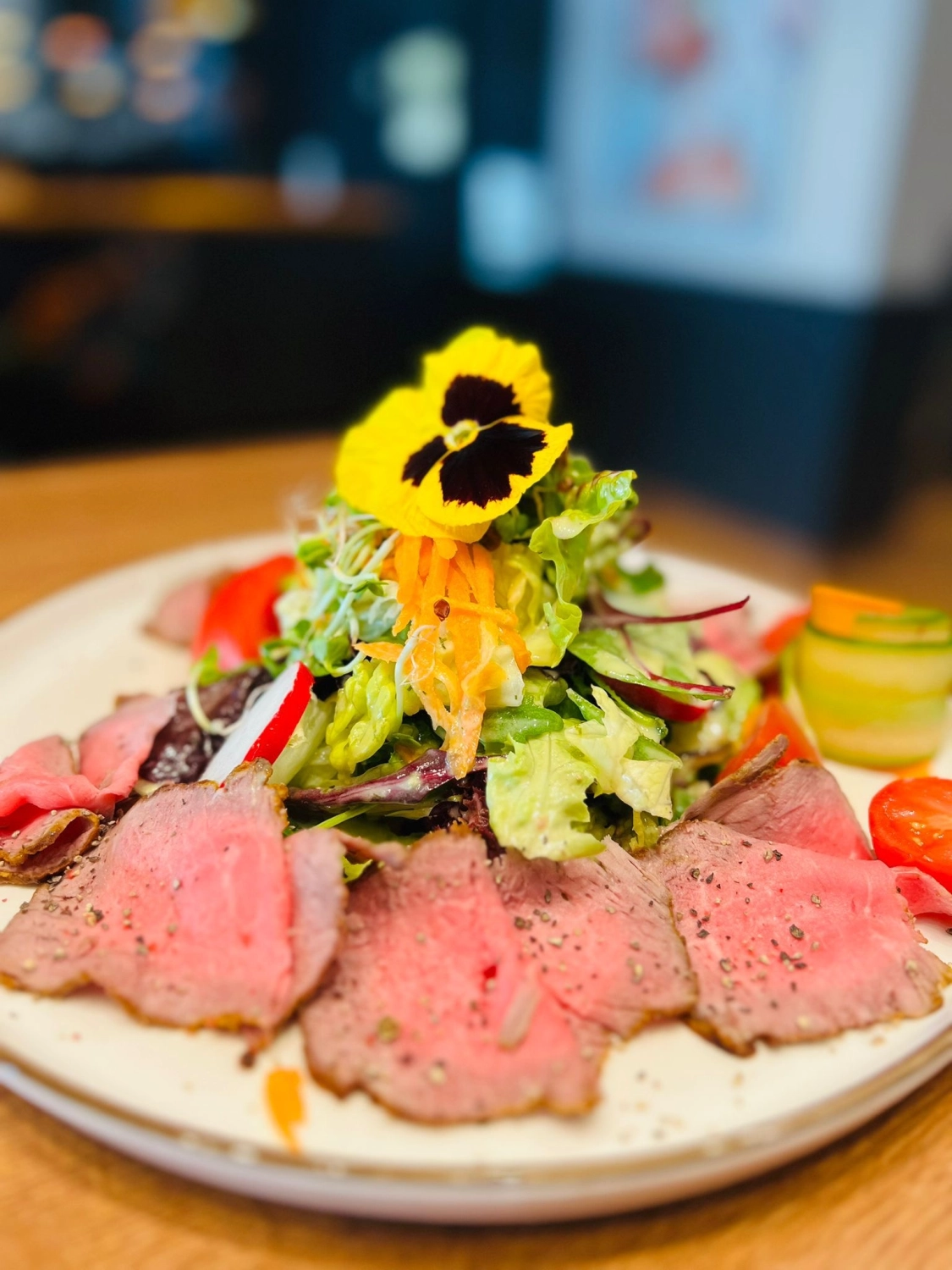 Kalbsmedaillons mit Spinat von Brühler Hof Wine & Dine